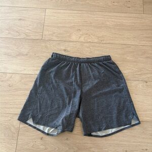 Lululemon Mens shorts size M